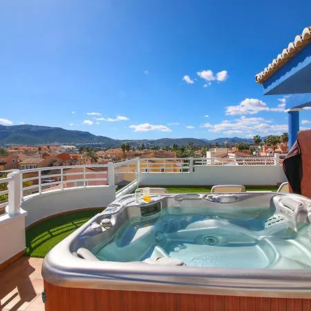 Apartment Atico Marina Blau *