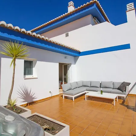 Apartment Atico Marina Blau *